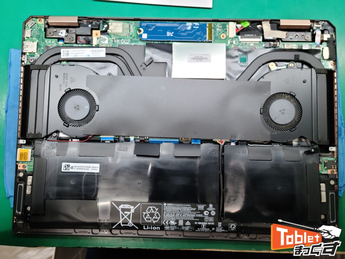 Spectre X360 15-df 内部
