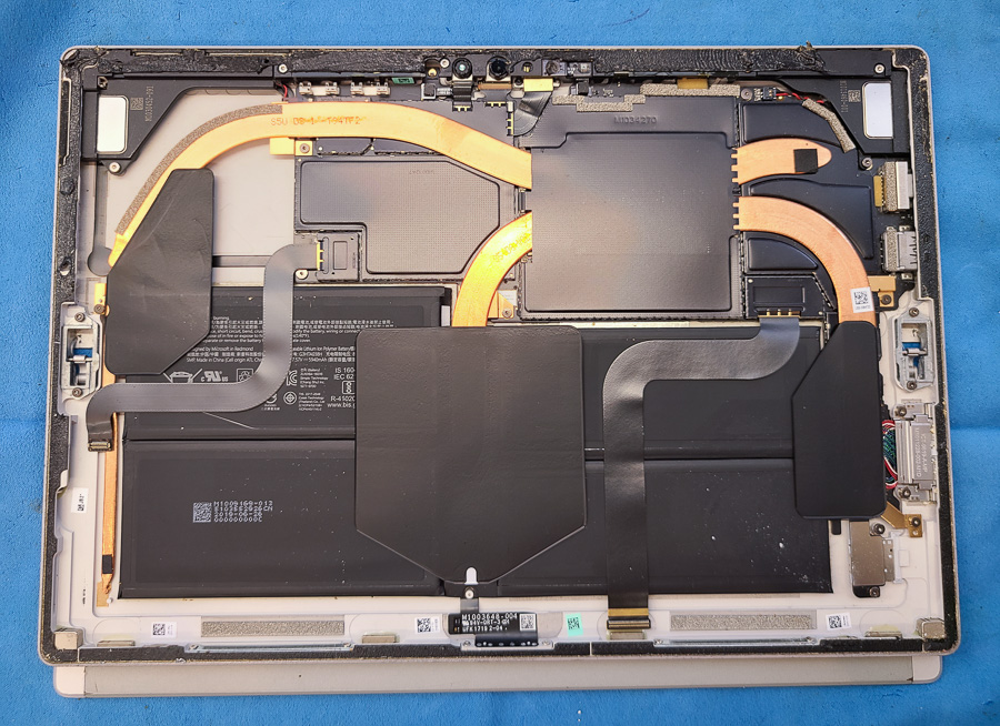 surface Pro第5世代 Microsoft Surface Pro (5th Gen) (Intel Core i5, GB RAM