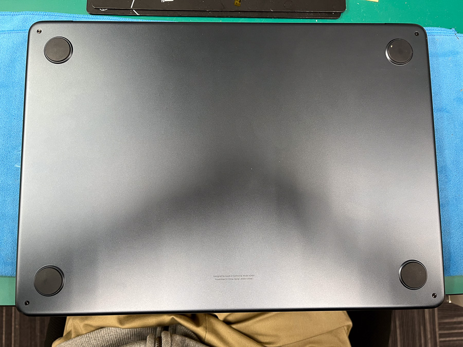 滋賀でMacBook Air M2の画面修理！即日交換でデータもそのまま【実際の 
