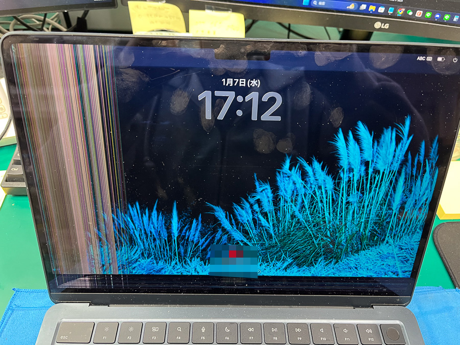 滋賀でMacBook Air M2の画面修理！即日交換でデータもそのまま【実際の 