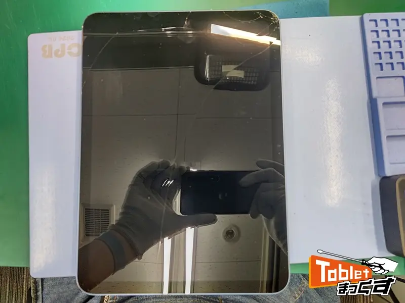 Apple　iPad　(第10世代)　タッチパネル交換修理 　滋賀