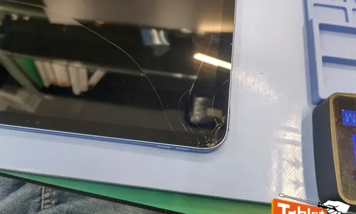 Apple　iPad　(第10世代)　タッチパネル交換修理 　滋賀