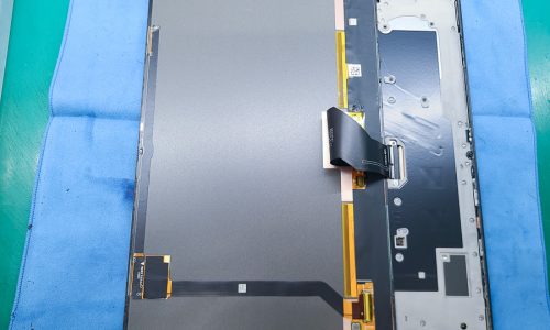 MateBook E DRC-W58 の液晶が割れて画面が映らない【画面交換修理】-6