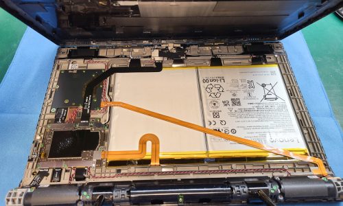 Yoga Tab 13(YT-K606F) ガラスが割れてタッチが効かない【即日画面交換修理】-14