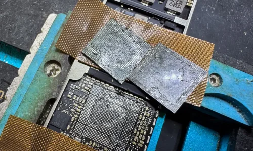 iPad (第5世代) 使用中に突然電源が入らなくなった【基板復旧修理】-3