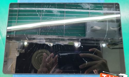 Lenovo　Tab　M10　FHD　Plus　TB-X606X　画面交換修理　大阪